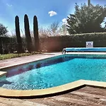 Сasa de vacaciones Maison Charmante A + Piscine
